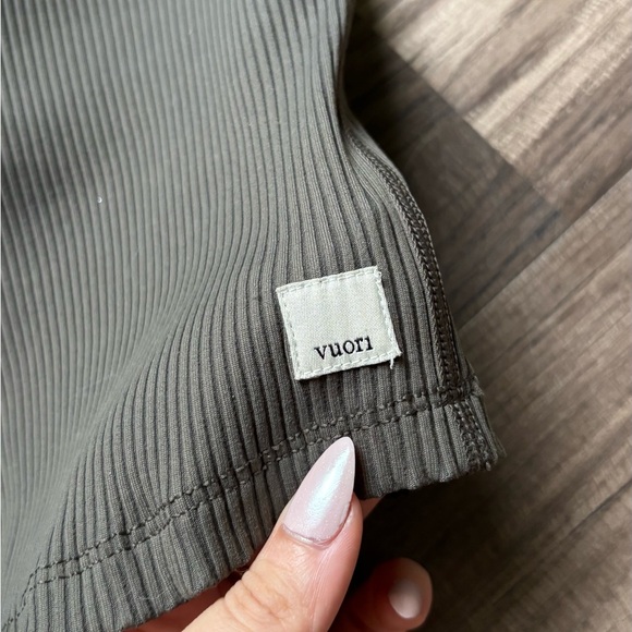 $72 Vuori Ribbed Crop Tank - Picture 5 of 8